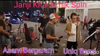 Download lagu Lagu Achik Spin Janji Kita..yang nyanyi adik dia Khalis feat Awis mp3