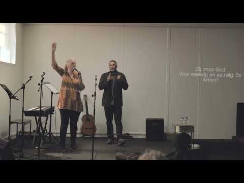 Ivan & Nathlie  - De zaligheid is van God ( Opwekking 381 )