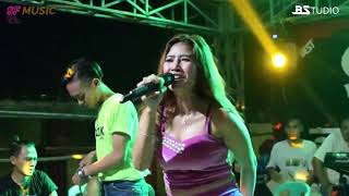 Download lagu Penantian versi tia oy oy-SF MUSIK mp3