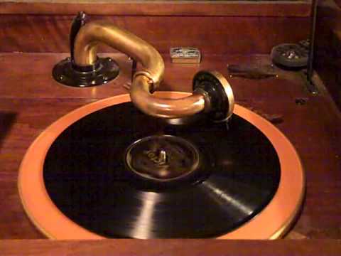 JOHNNY HAMP'S KENTUCKY SERENADERS - NOBODY BUT FANNY - ROARING 20'S VICTROLA 8-30