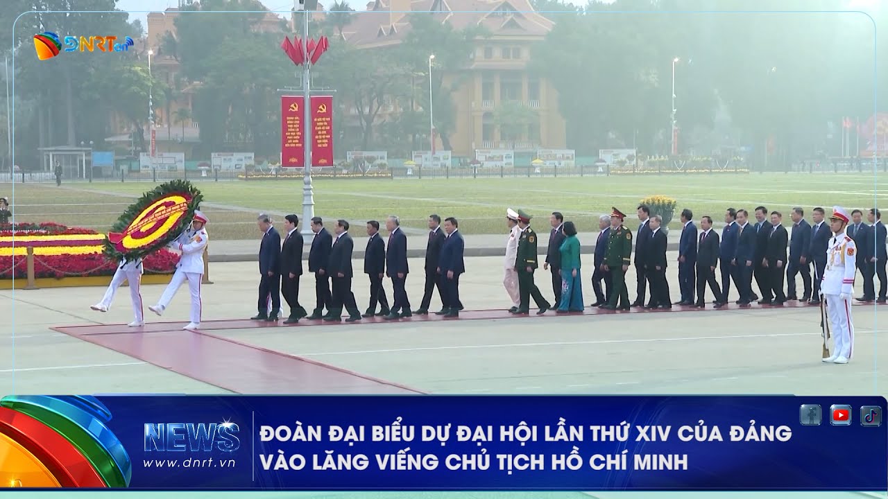 ĐOÀN ĐẠI BIỂU DỰ ĐẠI HỘI LẦN THỨ XIV CỦA ĐẢNG VÀO LĂNG VIẾNG CHỦ TỊCH HỒ CHÍ MINH