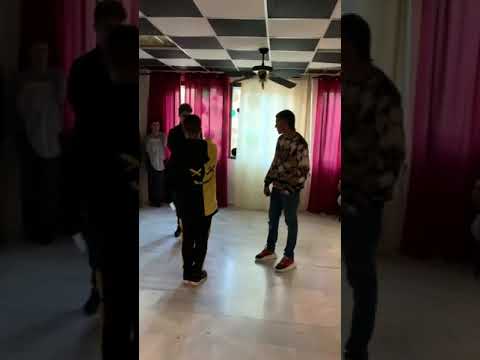 LOS GALLOS DEL RAP OCTAVOS(Calibre vs Ikono)