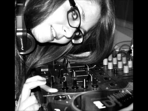 Showtek feat. Justin Prime vs. Martin Garrix - Cannonball Animals (Elix Dj Mash-Up 2013)