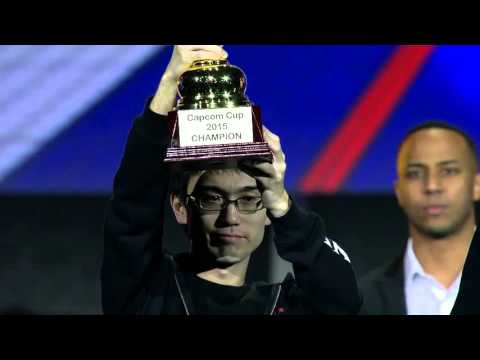 Capcom Cup 2015 Grand Finals Daigo Umehara Vs Kazunoko