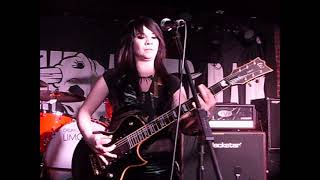 Skarlett Riot   Rock and Roll Queen