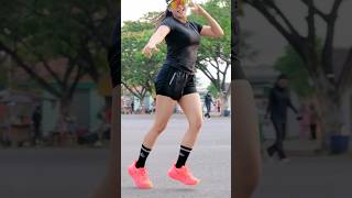 Download lagu Silvy Kumalasari Olahraga pagi biar jiwa raga sehat Jii ❤️❤️ mp3