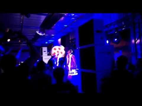 Factor B playing Above & Beyond feat. Richard Bedford - Alone Tonight