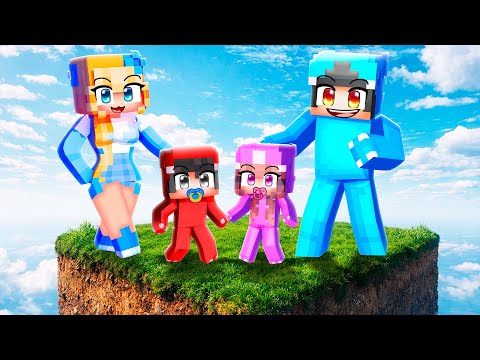 Having REALSITIC FAMILY in Minecraft!