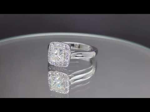 MJW Jewelry Display: 0.9Ct Princess Cut Diamond Ring