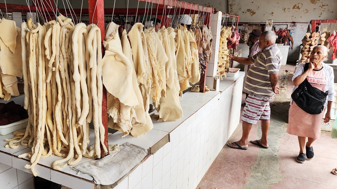 A FEIRA DE CUPIRA-PE TEM CUSTO DE VIDA BAIXO. TOMATE É R$ 1,00.