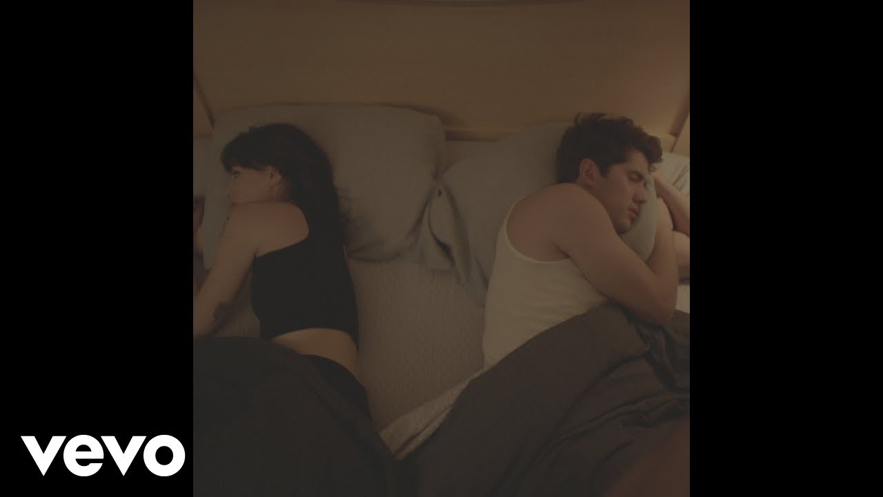 Sasha Sloan — Faking It