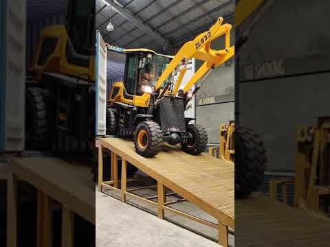 JCD ZL932 LOADER (Unloading)