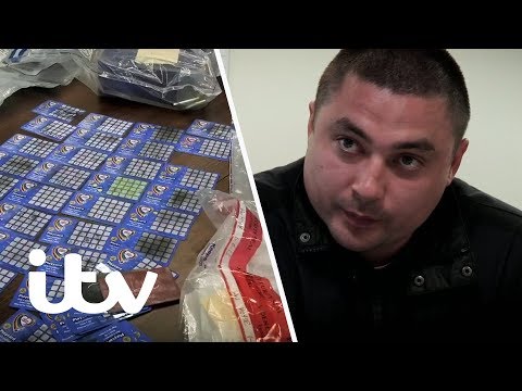 A Gang's 11,000 Victims of ATM Card Skimming  | Fraud: How They Steal Your Bank Account | ITV