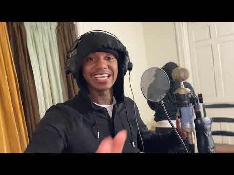 @JizzleBuckz & Tez Banga Preview "The 3rd Voice" (IN STUDIO FOOTAGE) #55Boyz
