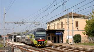preview picture of video 'Annunci alla Stazione di Cassano d'Adda'