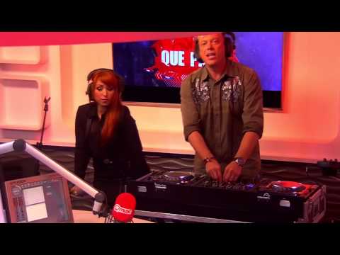 2 Fabiola ft. Loredana - She's After My Piano (live bij Q)