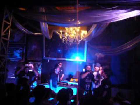 Kodigo, Shecka y Underdann vs. Dan Yelus, Lujo y Silar