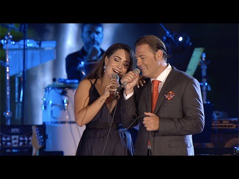 Ennio Morricone - Cinema Paradiso - Pasquale Esposito & Mayssa Karaa (Live at Piazza del Plebiscito)