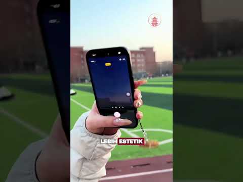 Kenapa Dia Arahkan Kamera ke Warna Kuning? Ini Alasannya...