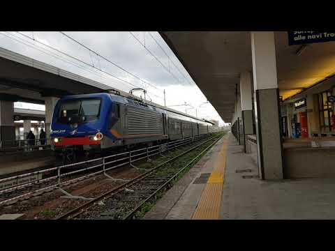 Treno Regionale+Locomotore E464.216 Regionale 5552 Cosenza-Reggio di Calabria Centrale