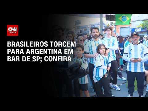 Copa do Mundo: Brasileiros torcem para a Argentina em bar de SP | CNN 360°