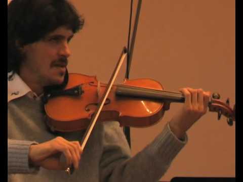 Tcha Limberger - Me Sunowa (rare romanès song)