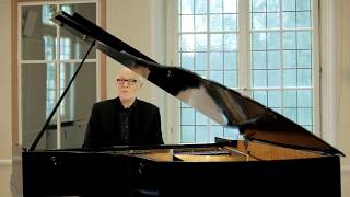 Siegfried Fietz singt &#39;Von guten Mächten wunderbar geborgen&#39;