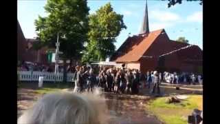 preview picture of video 'Schanzenstürmen Schützenfest Hullern 15.06.2014'