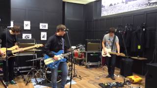 The Sherlocks - Keep Me Hanging (Live at Pretty Green Sheffield)