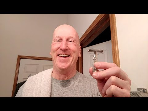 PAA Self Lubricating Open Comb Razor