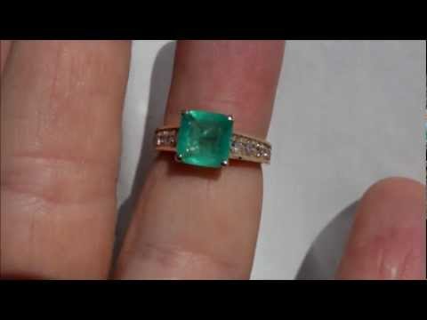 Emerald & diamond 14k ring