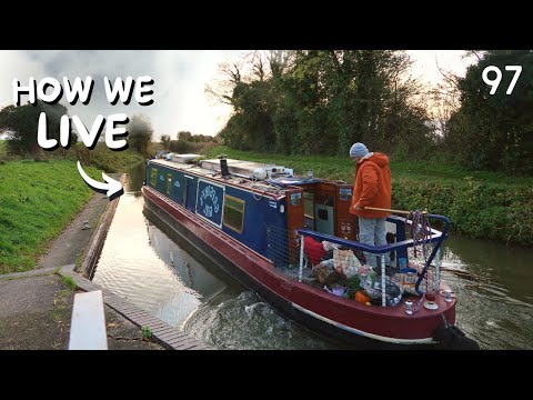 A typical weekend on our narrowboat home - 97