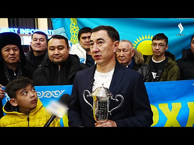 Казахский скакун снова одержал победу на скачках в Дубае