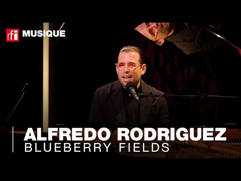 "Blueberry Fields" par Alfredo Rodriguez