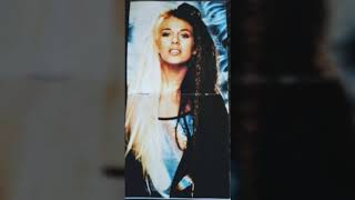 MÓNICA NARANJO AMOR ES SÓLO AMAR 10