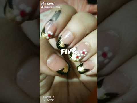 Hashtag Nailart Swag