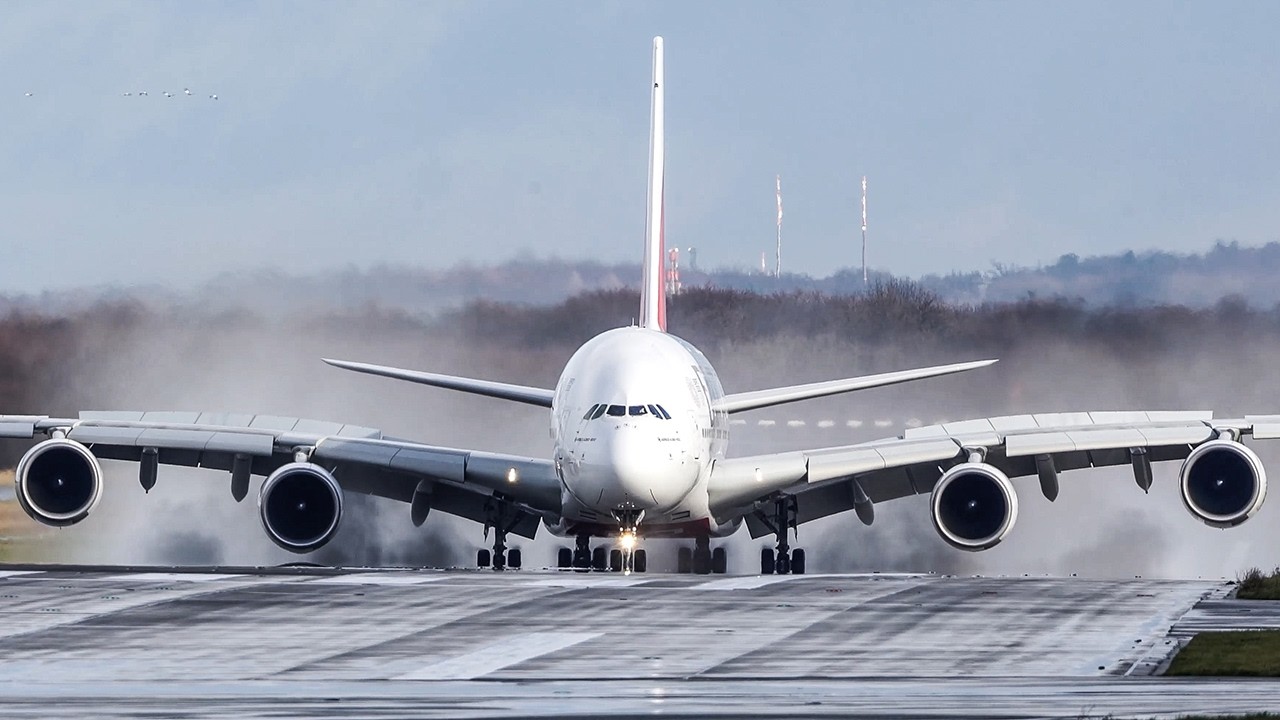 60 MINUTES PURE AVIATION - AIRBUS A380 Landing, Boeing 747 ... (4K)