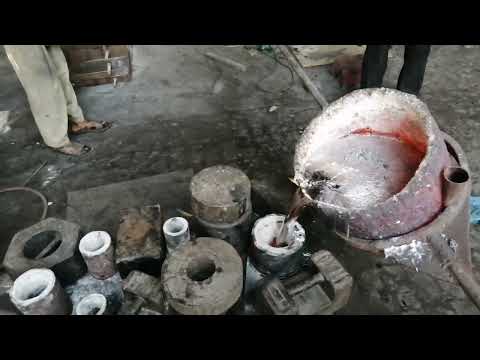 Molten aluminum vs 'spitballs'-so cool!! (water balz) water taarak mehta ka ooltah chashmah