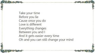 Chely Wright - Before You Lie Lyrics