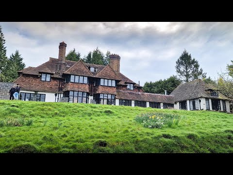 We found an ABANDONED Mansion and Make a CHILLING Discovery!!