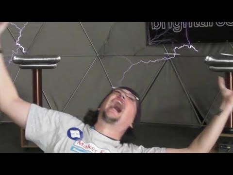 This Kinect Hack Puts Supervillan Electricity At Your Fingertips