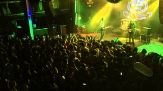 NOVEDADES CARMINHA. Fiesta tropical