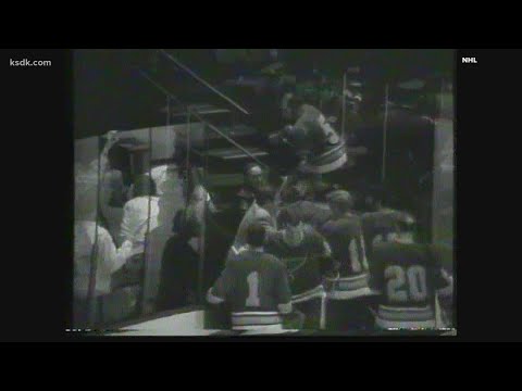 1972: Looking back on the Blues' wild brawl in Philly