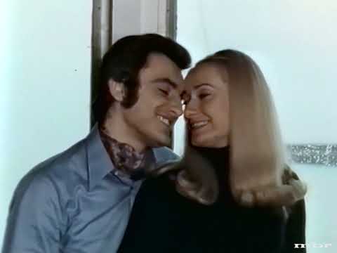 NICOLE & HUGO .  Belgium 1971. "GOEIEMORGEN , MORGEN " .