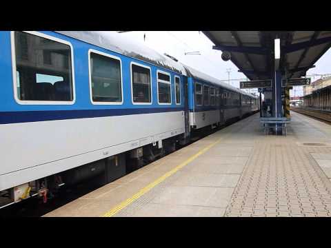 Odjezd vlaku Os 6820 ze stanice Teplice v Čechách