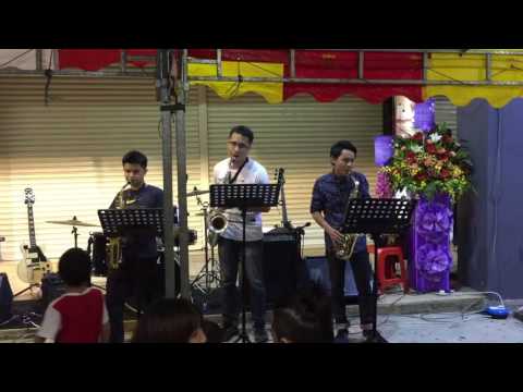 Playground saxophone group class perform -Magnificent Seven-