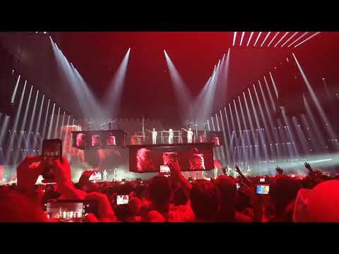2019 - 06 - 22 - Mylene Farmer - Désenchantée
