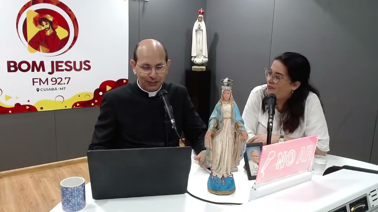 Pe. Paulo Ricardo se emociona ao falar sobre as aparições de Cimbres.