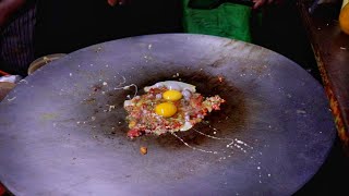 Uncle Selling Egg Bhurji On Street | Scrambled Egg Recipes | Egg Street Food India