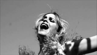 Black like night - Ivet Vidal